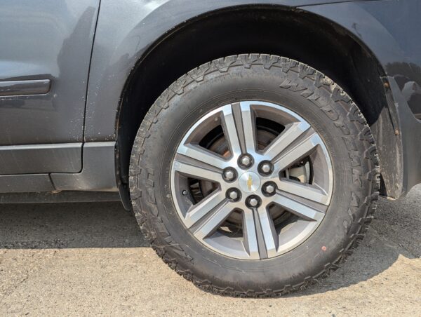 [2017 Chevrolet Traverse LT Sports Utility Wheel]