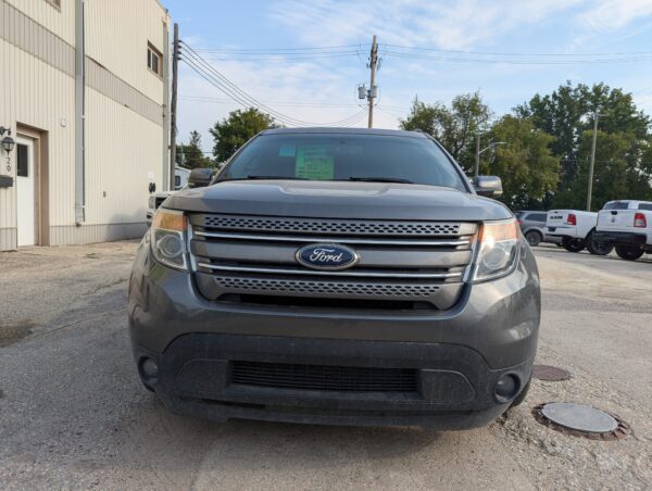 2011 Ford Explorer XLT - Image 2