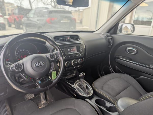 2015 Kia Soul - Image 5