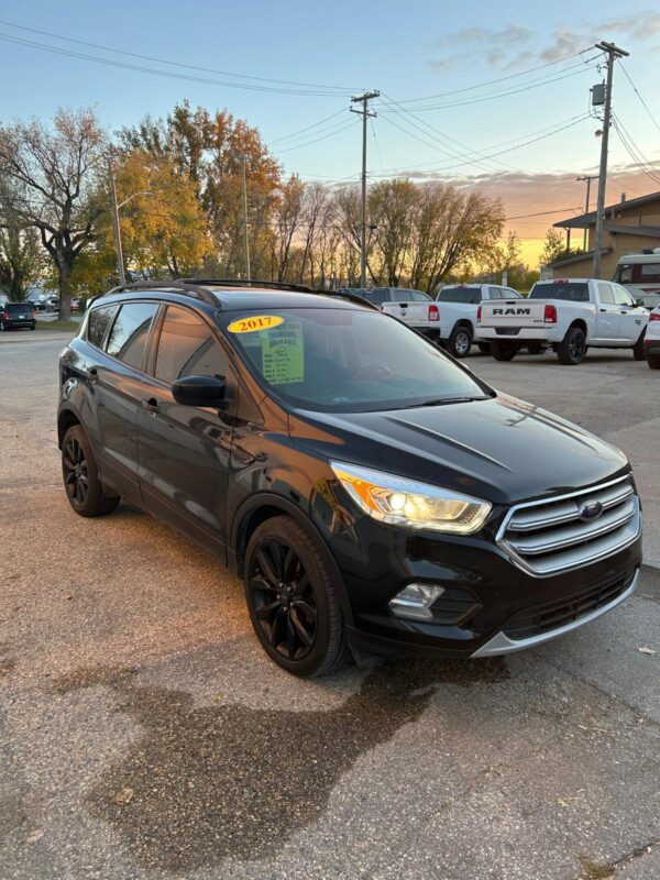 2017 Ford Escape SE - Image 2