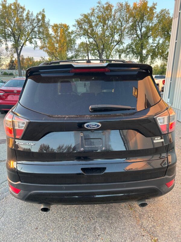 2017 Ford Escape SE - Image 4