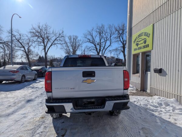 2019 Chevrolet Colorado - Image 4